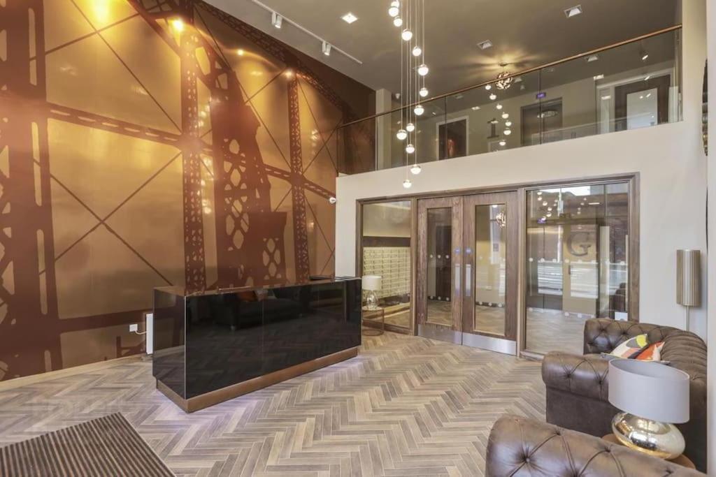 Belfast City Centre, Sleeps 6 外观 照片