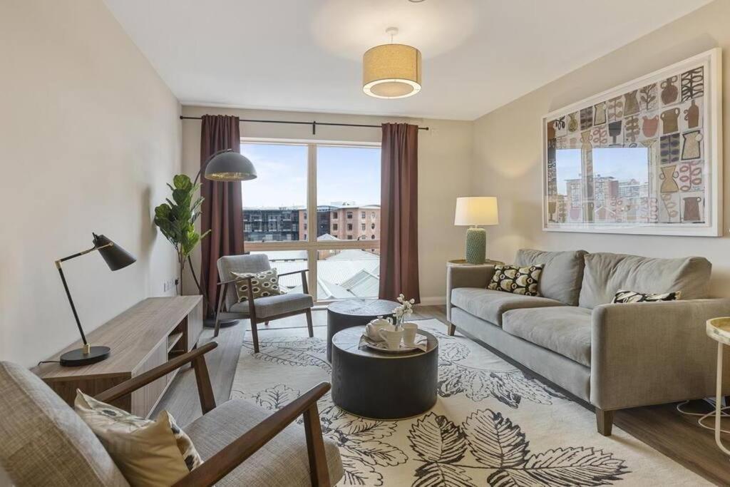 Belfast City Centre, Sleeps 6 外观 照片
